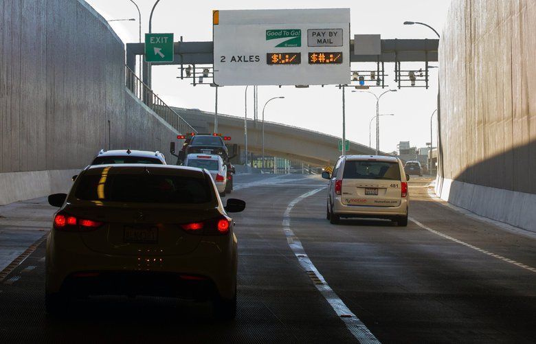Cars head southbound in the new underground Hwy. 99 tunnel on the westside of Seattle Wednesday, October 30, 2019.  Between 30 percent and 50 percent of drivers are expected to avoid tolls on Nov. 9 — which threatened a tollpocalypse on congested streets.  211932 211932