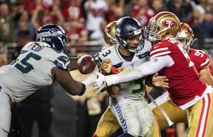 Monday madness! Jason Myers plays the hero in Seahawks' insane  back-and-forth win vs. 49ers