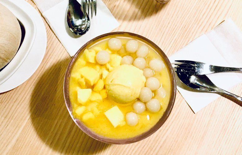 Crazy About Mango Desserts At Hui Lau Shan In Redmond 5 040 Mangoes A Week Make It Summer All Year Round The Seattle Times