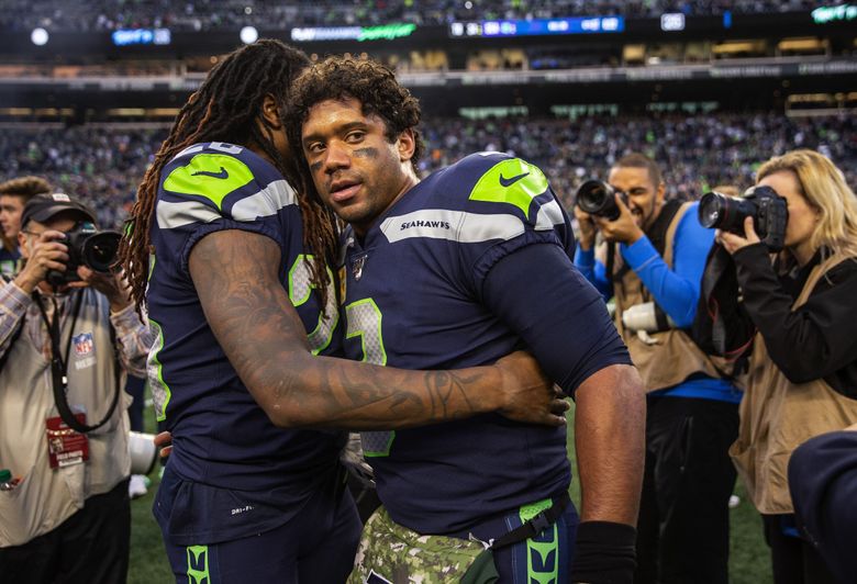 Seattle Seahawks defensive end Darryl Johnson (40) defends against the San  Francisco 49ers during an NFL football game, Sunday, Sept. 18, 2022 in  Santa Clara, Calif. (AP Photo/Lachlan Cunningham Stock Photo - Alamy