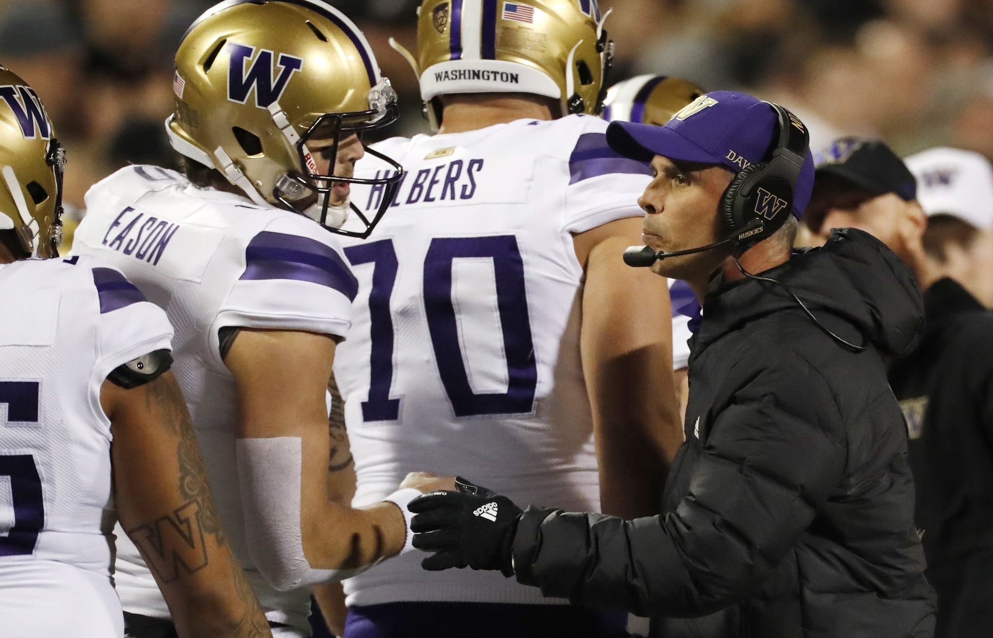 Are we sleeping on the Washington Huskies as a potential CFP team? 