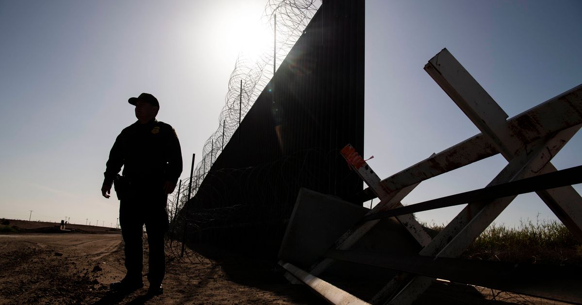 White House to use webcams to create live feed of border wall ...