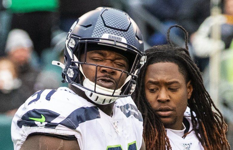 Jadeveon Clowney's No. 90 Jersey Given to Seahawks' Jarran Reed