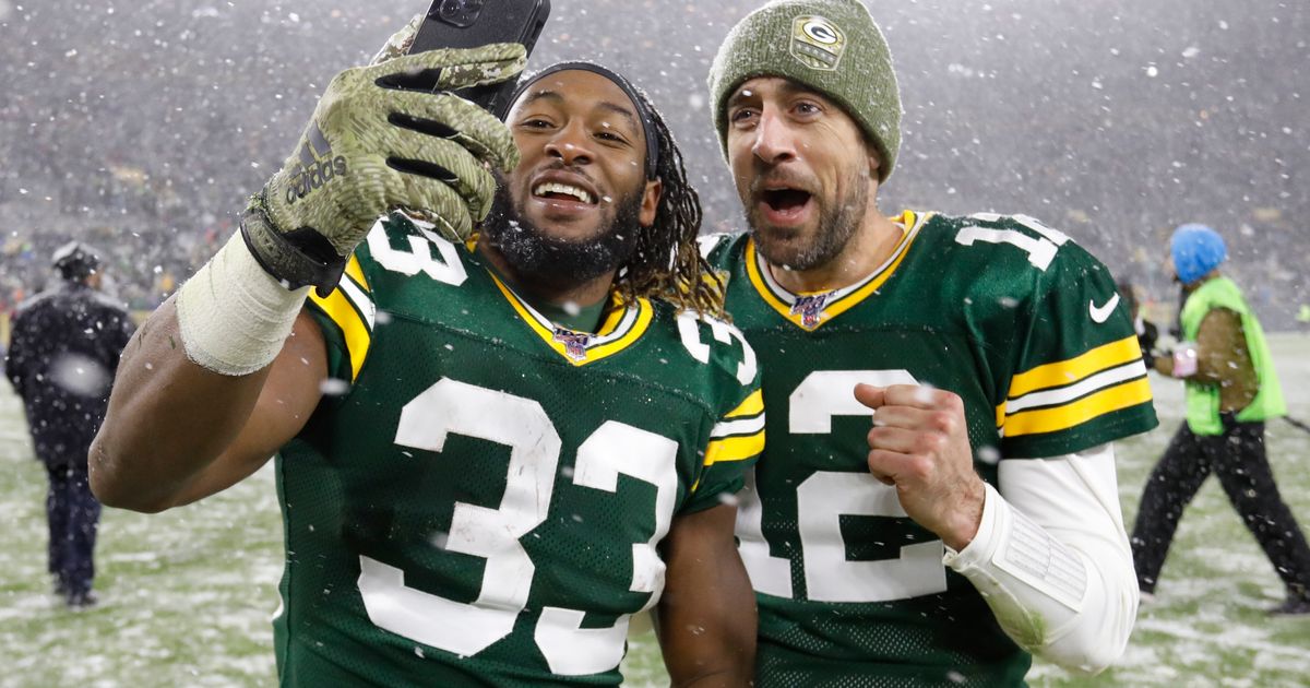 Can Davante Adams or Aaron Jones get to 1,000 yards in 2019?