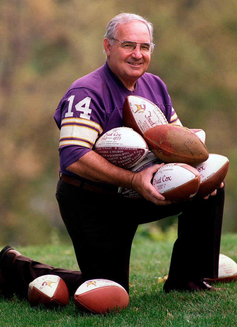 Vikings kicking great Fred Cox passes at 80