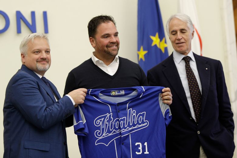 Team Italy grows mustaches for World Baseball Classic