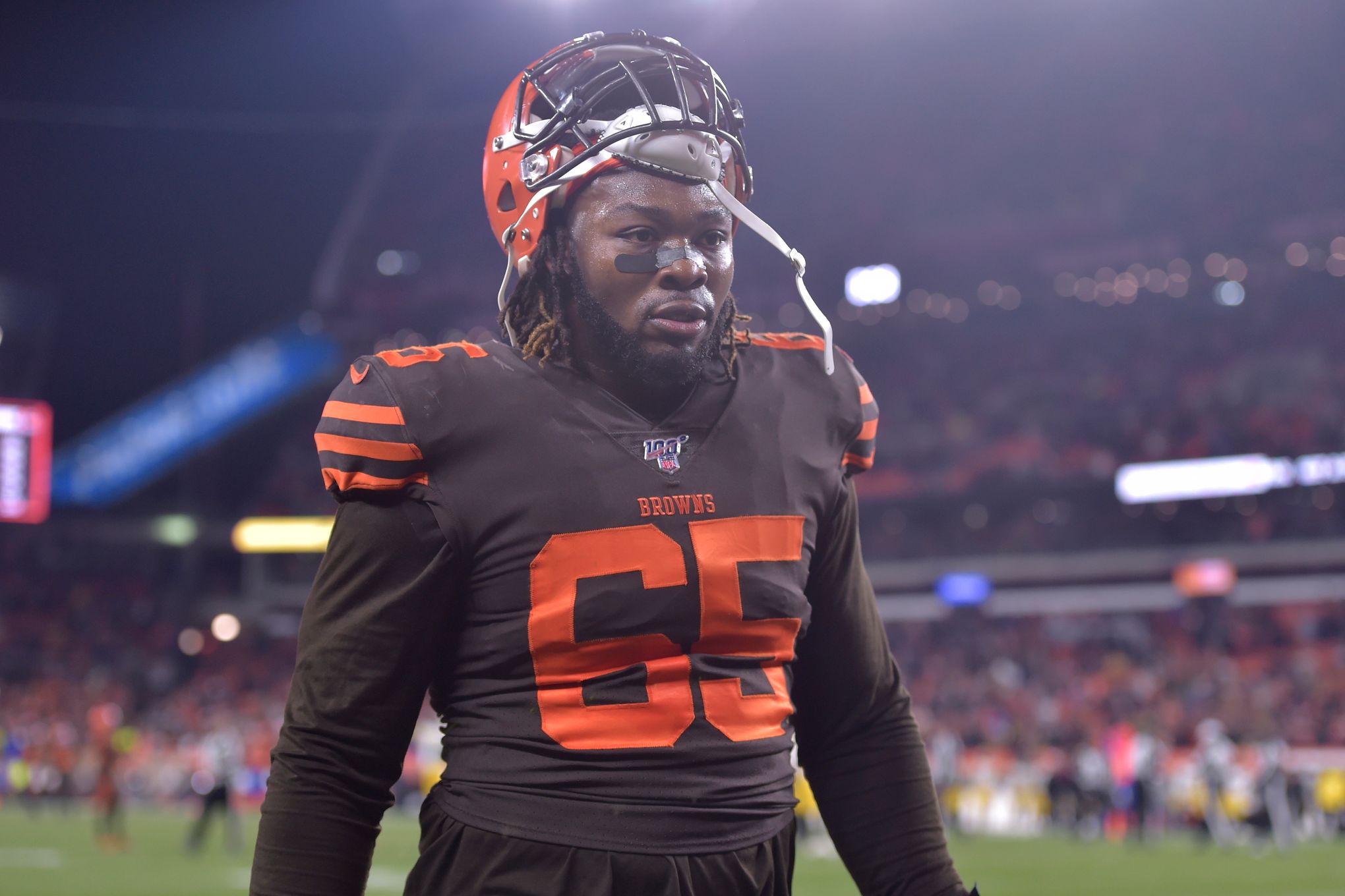 Browns DT Ogunjobi back from suspension to face Steelers