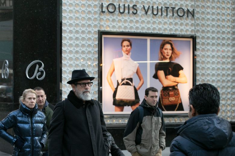 Luxury giant LVMH to buy Tiffany for $16.2 billion