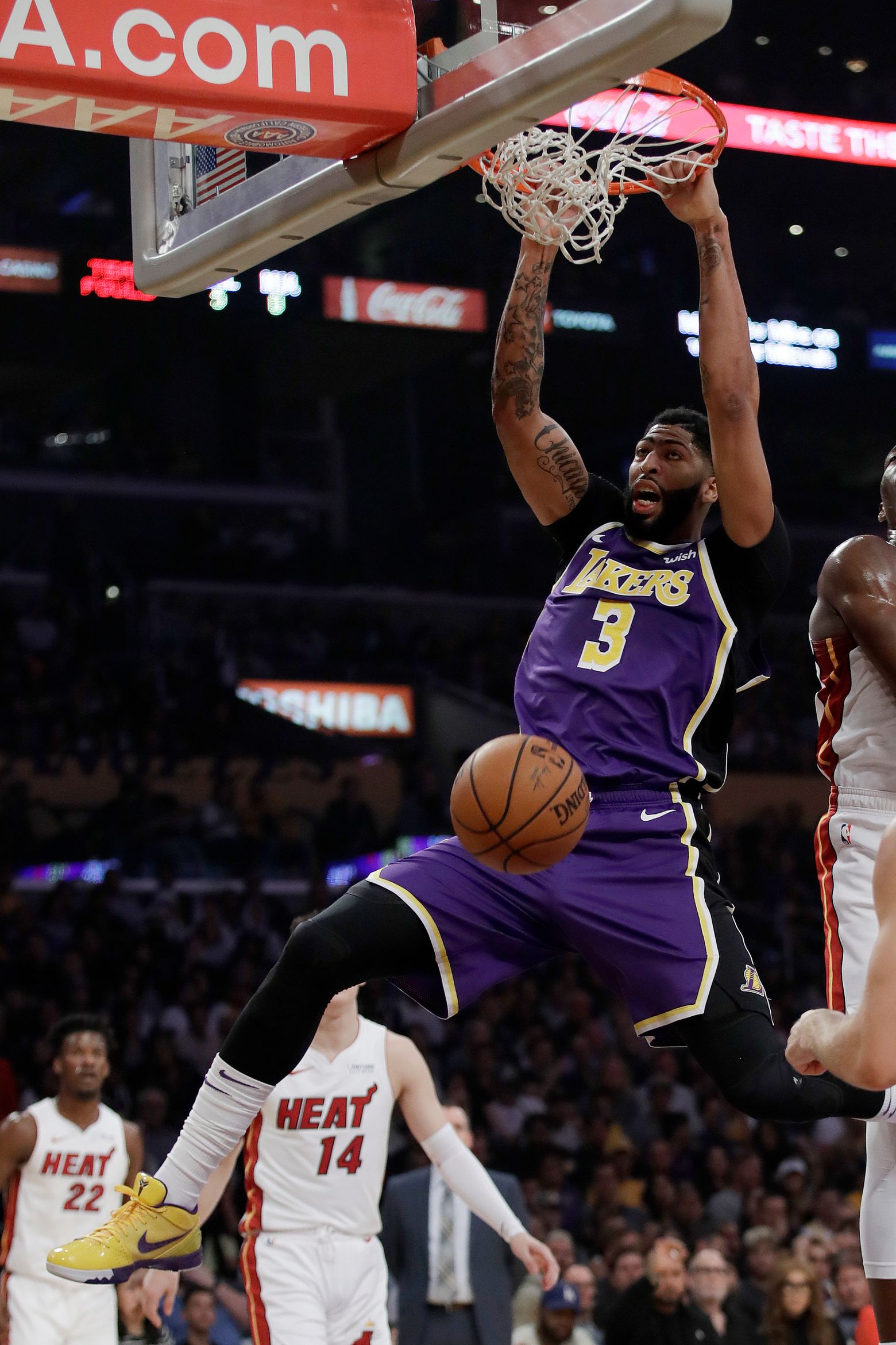 Lakers vs. Heat Final Score: Lakers win mid-off against Miami