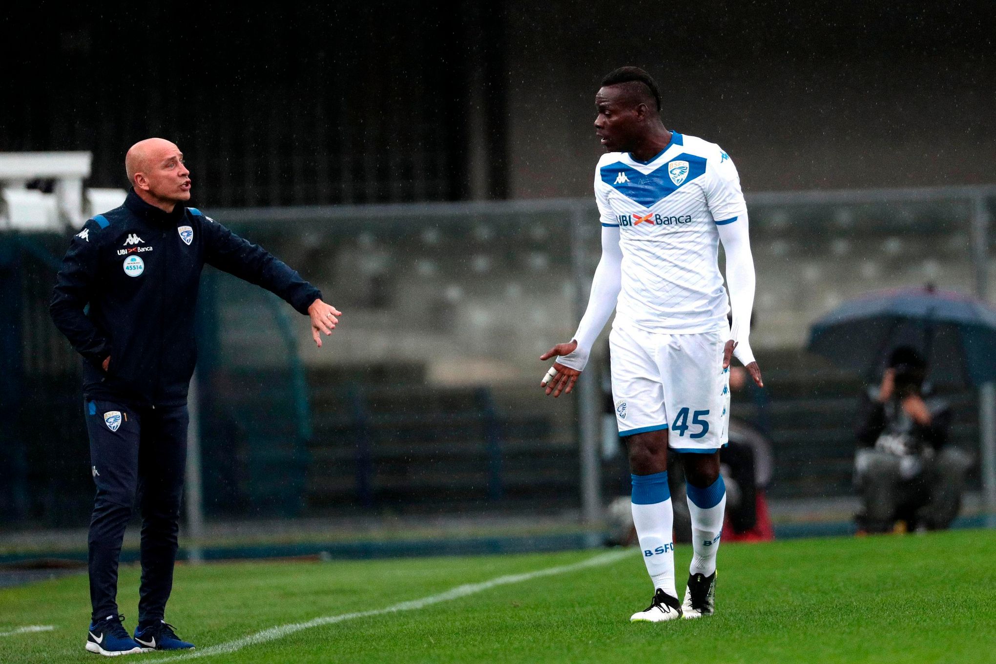 AC Milan agree to sign 'Super Mario' Balotelli from Man City – Firstpost, image size:2040x1360