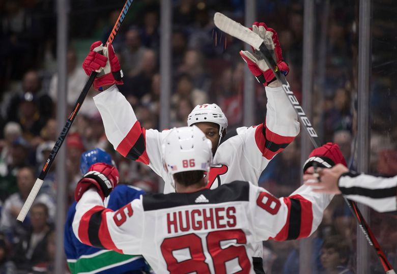 Jack Hughes' first NHL goal the winner against brother Quinn's Canucks