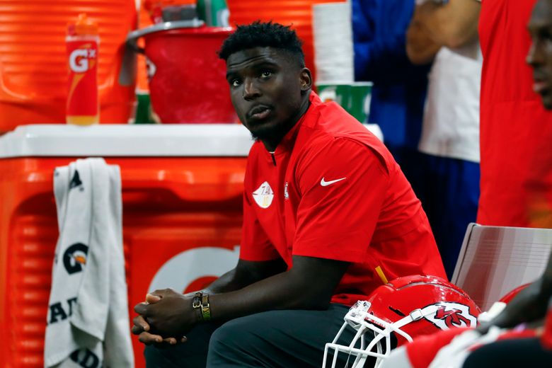 Chiefs' Tyreek Hill weathering roller coaster season