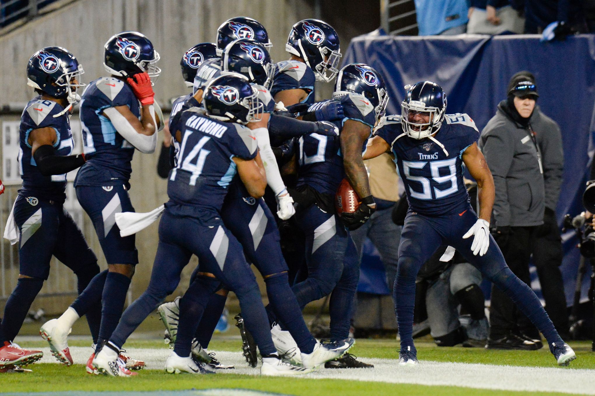 Titans player of the game: LB Wesley Woodyard