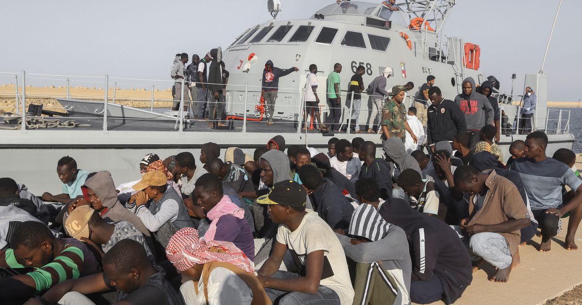 UN tries to cut numbers at EU-funded migrant center in Libya | The ...