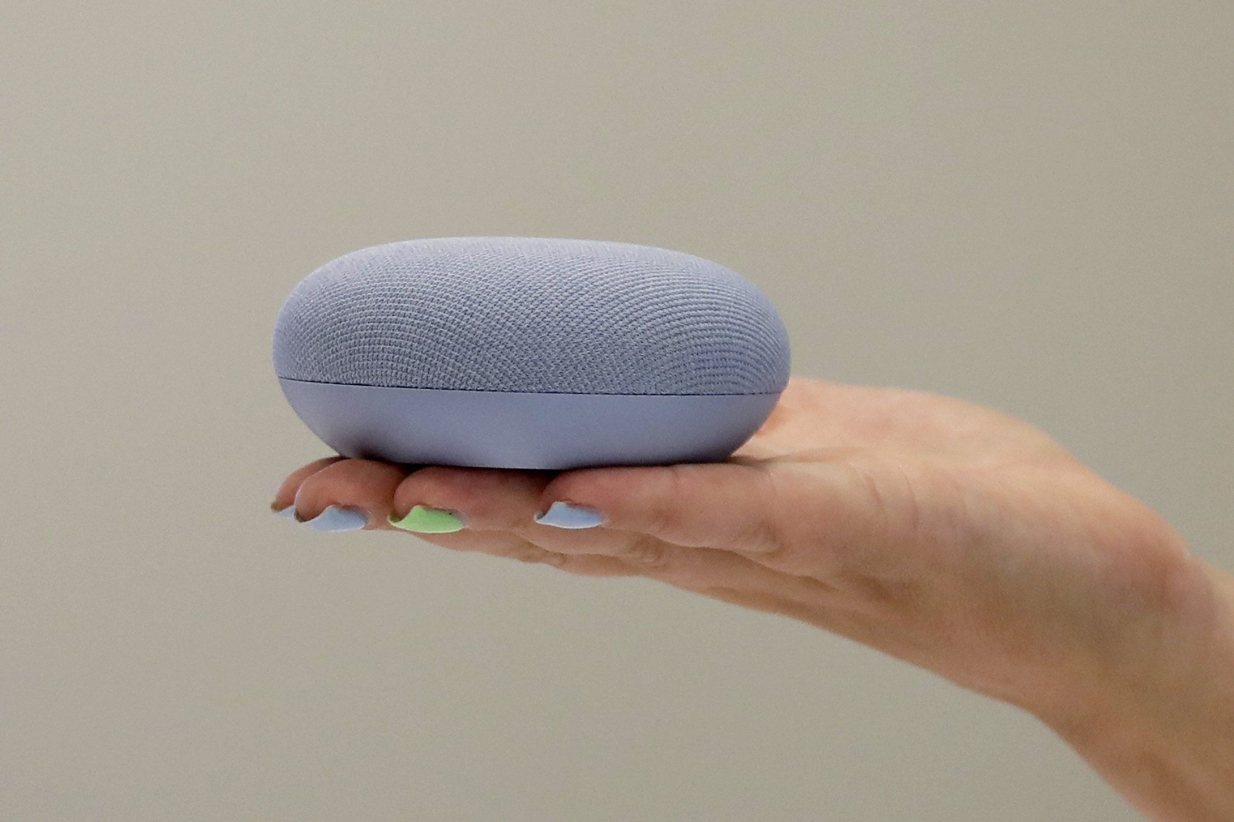 Google home best sale mini aqua amazon