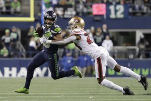 VIDEO: 49ers Stop Seahawks Inches Short of Goal Line to Win NFC West in  Dramatic Fashion