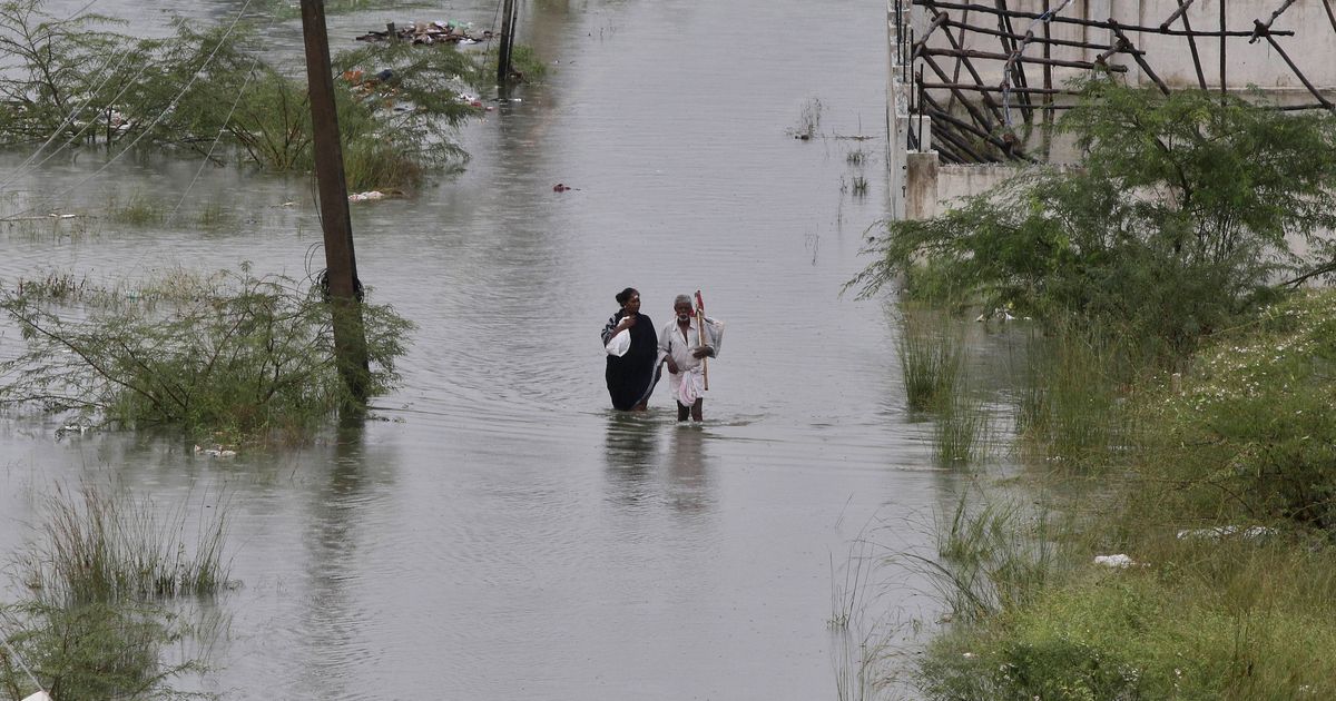 Monsoon floods kill at least 25 in southern India | The Seattle Times