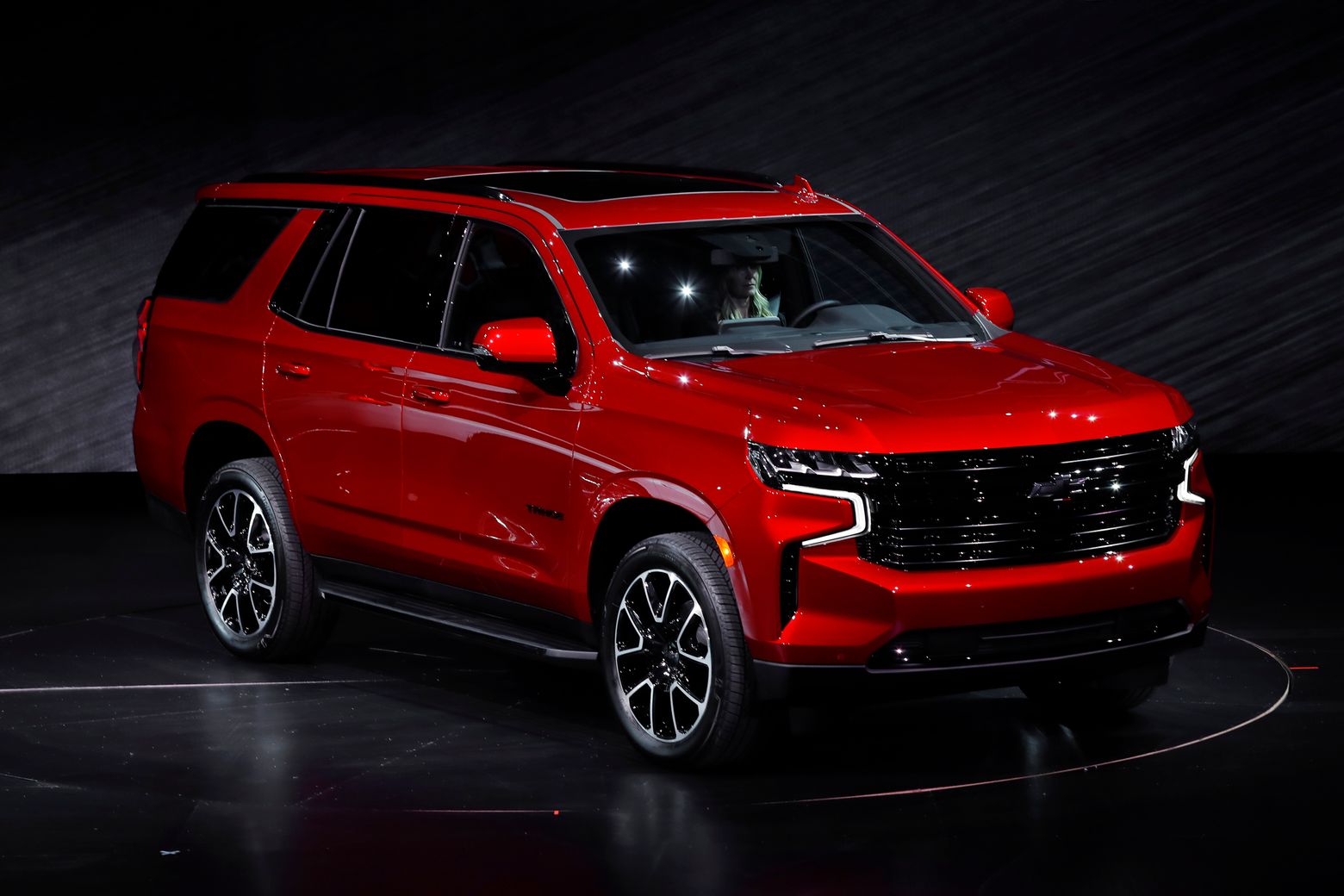 What Is The Biggest Chevy Suv Tandra boeck