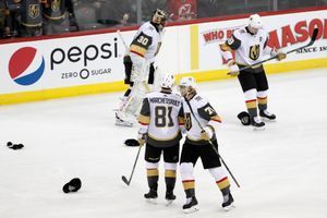 Golden Knights down Devils 5-3 for third straight win - Seattle Sports