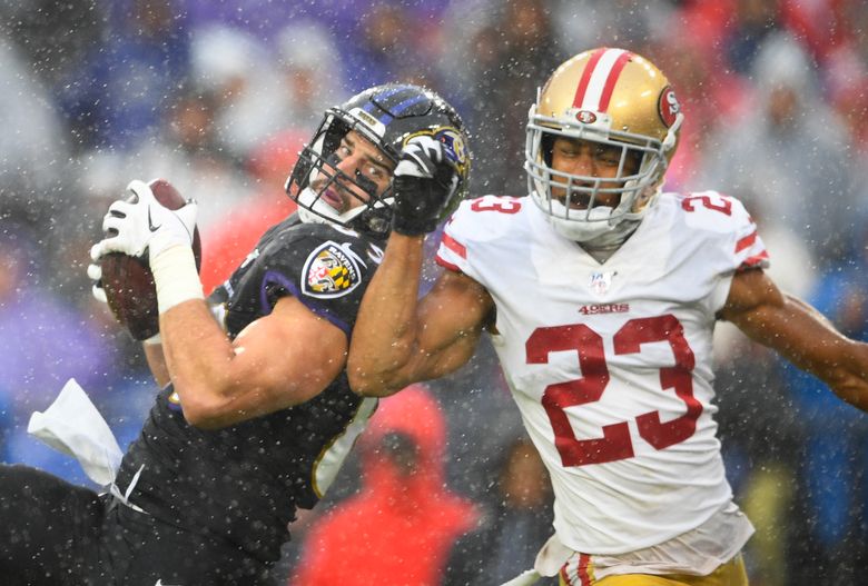 Baltimore Ravens tight end Mark Andrews (89) reacts to a first