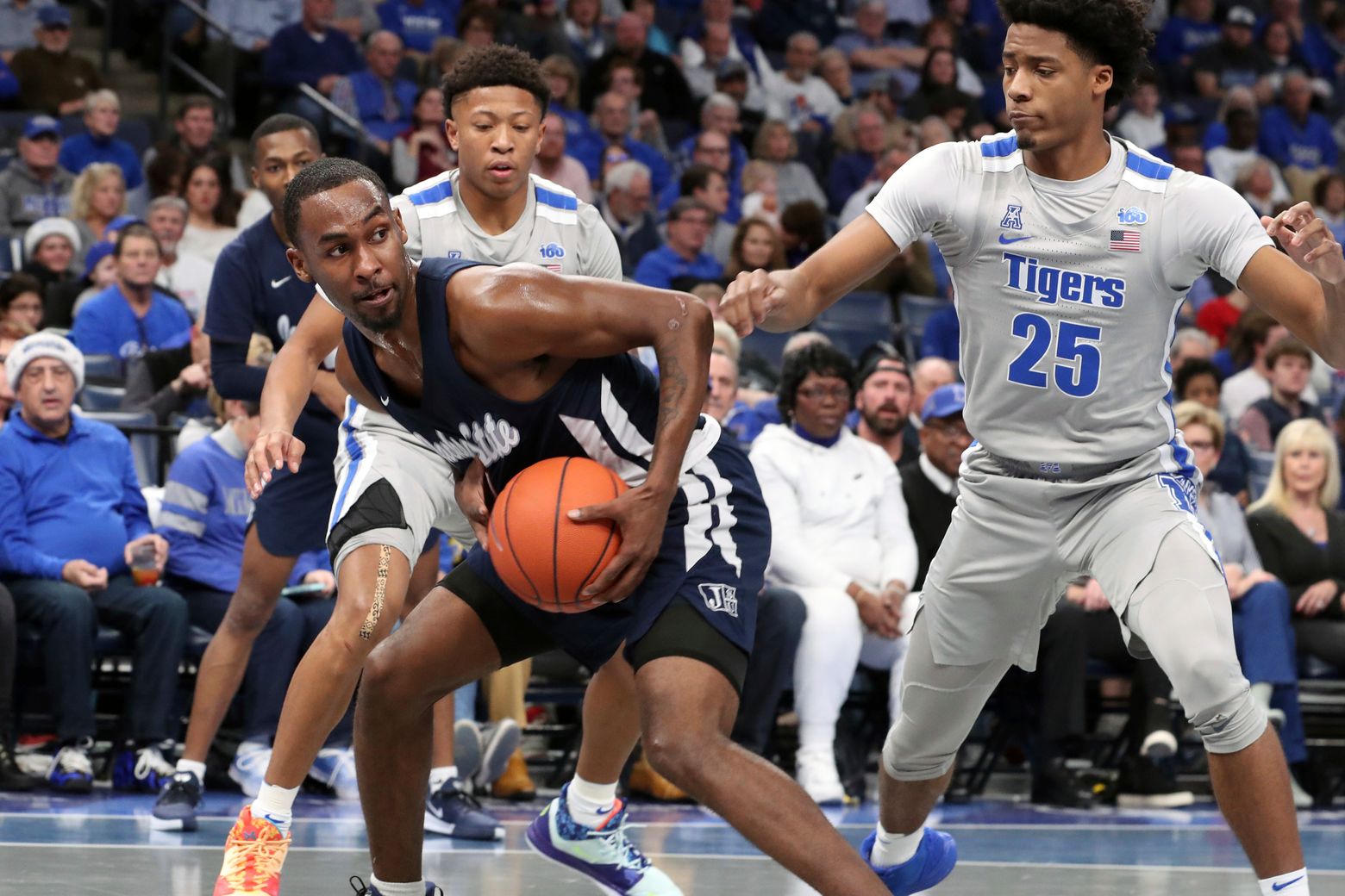 Jayden Hardaway: Memphis Tigers basketball guard in photos