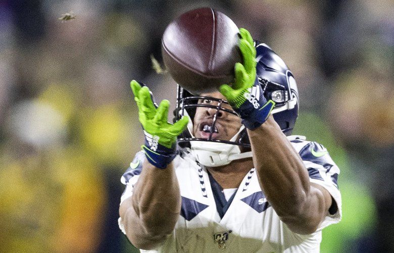 Seahawks minicamp: Quandre Diggs-Bobby Wagner chemistry, CB group