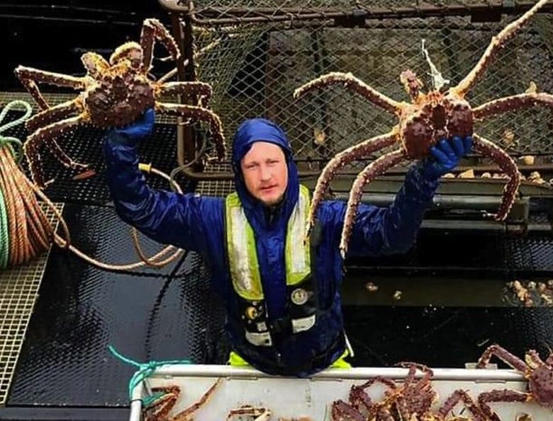 Battling the waves to stay alive: A tale of survival from the Scandies Rose | The Seattle Times