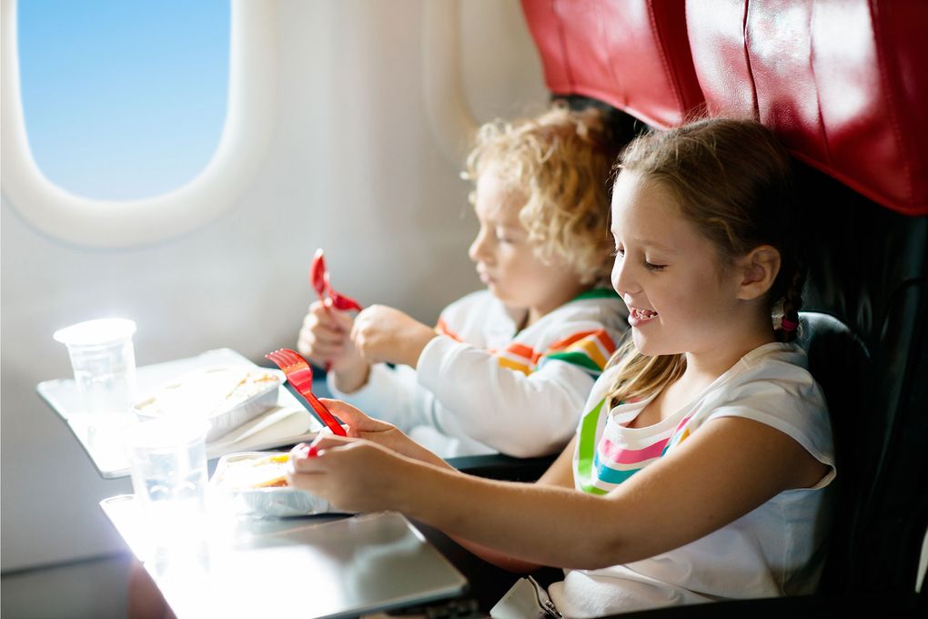 Traveling with a toddler? They’re the worst — in terms of messes. Be mindful of this when packing snacks for the ride. (Getty Images)