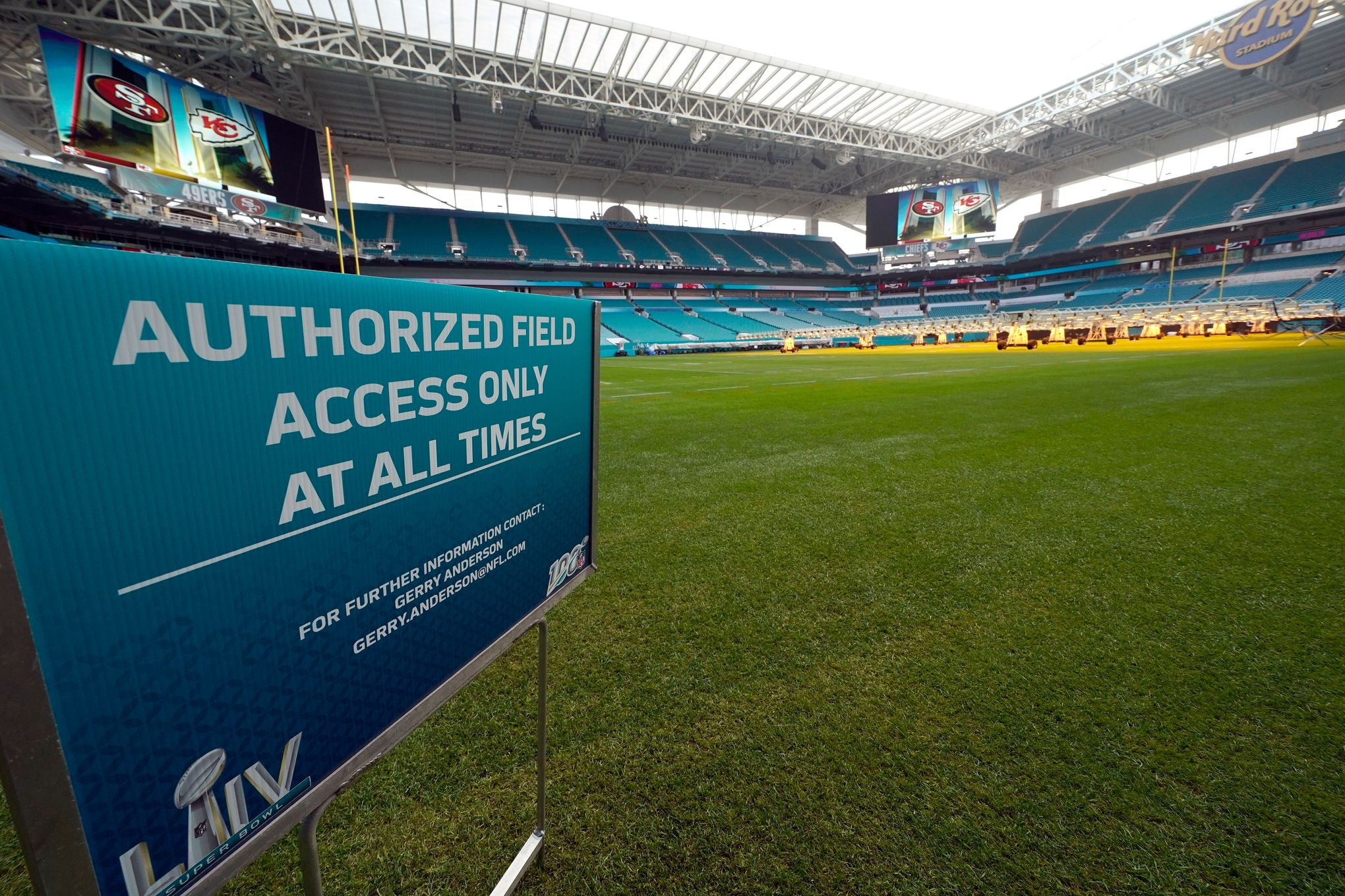 Miami Dolphins announce Gameday Theater at Hard Rock Stadium - Sports Venue  Business (SVB)