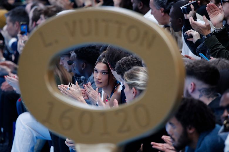 Bella Hadid Was Front Row @ Louis Vuitton Men's Fall 2020