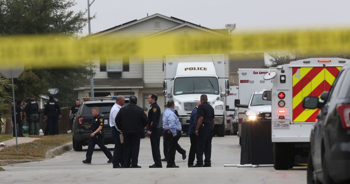 San Antonio standoff ends hours after man killed by police | The ...