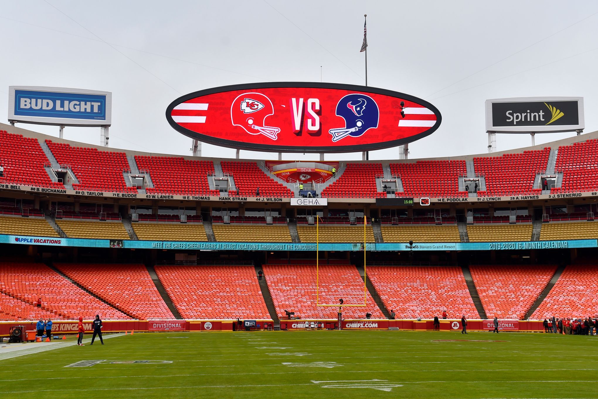 Chiefs plan to have fans at Arrowhead Stadium for Texans game