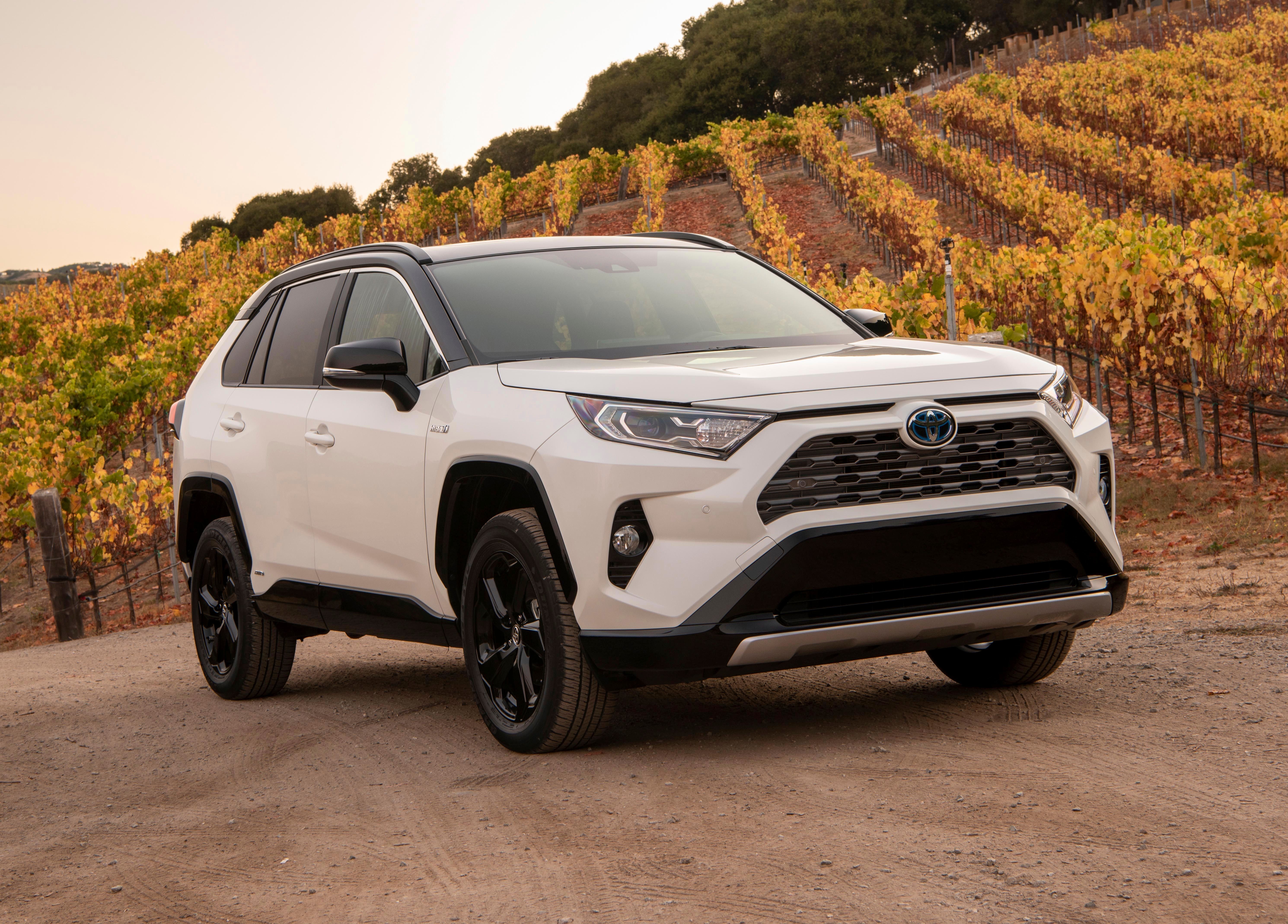 Best used hybrid store suv 2020