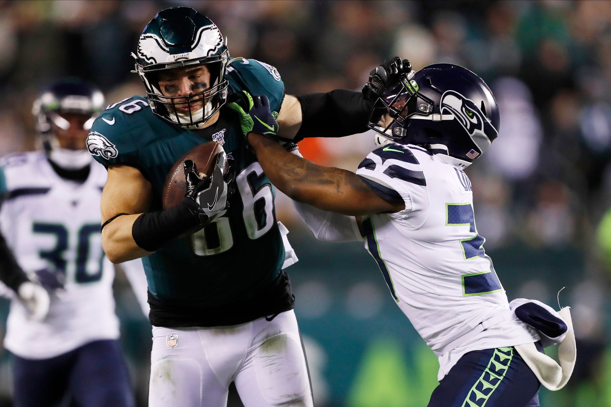 Eagles' Ertz guts out playoff loss with kidney, rib injuries