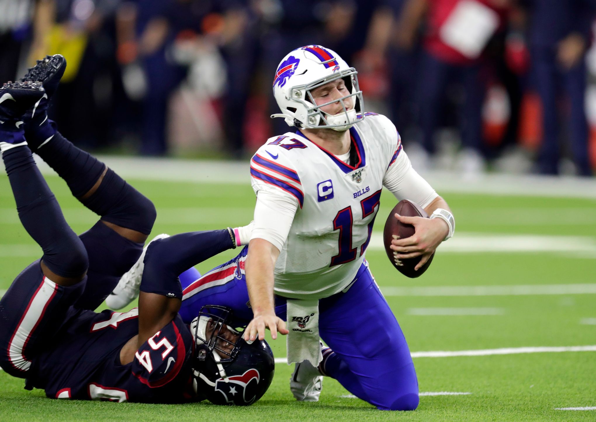 Deshaun Watson leads Texans to OT playoff win against Bills