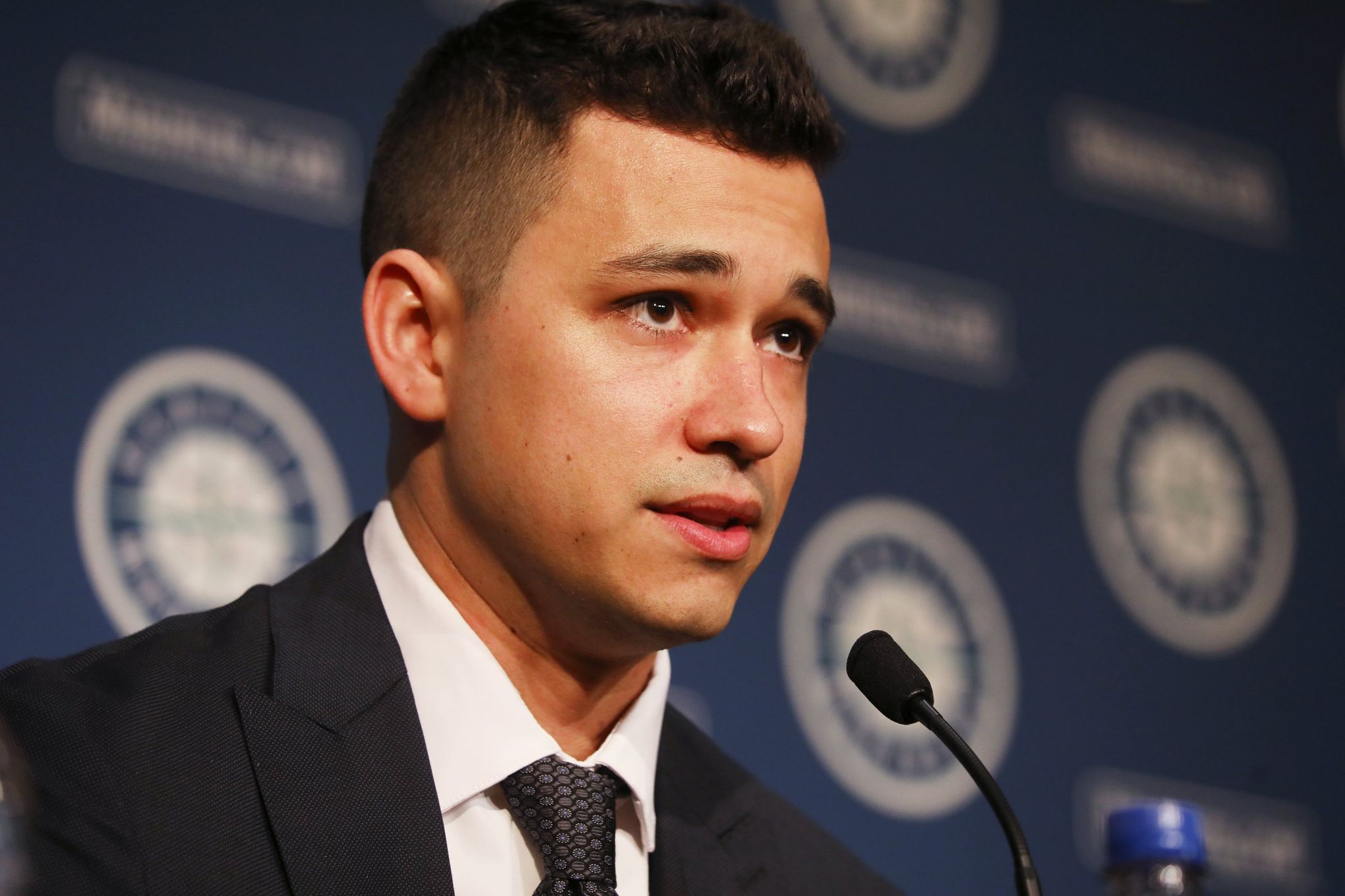 Fort Collins' own Marco Gonzales dealing on the mound for Seattle Mariners