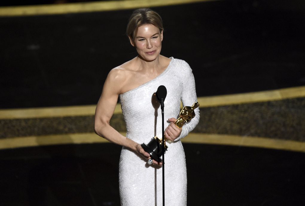 Renee Zellweger accepts the award for best performance by an actress in a leading role for “Judy” at the Oscars on Sunday, Feb. 9, 2020, at the Dolby Theatre in Los Angeles. (AP Photo/Chris Pizzello) CADC401 CADC401 (Chris Pizzello / Chris Pizzello/Invision/AP)