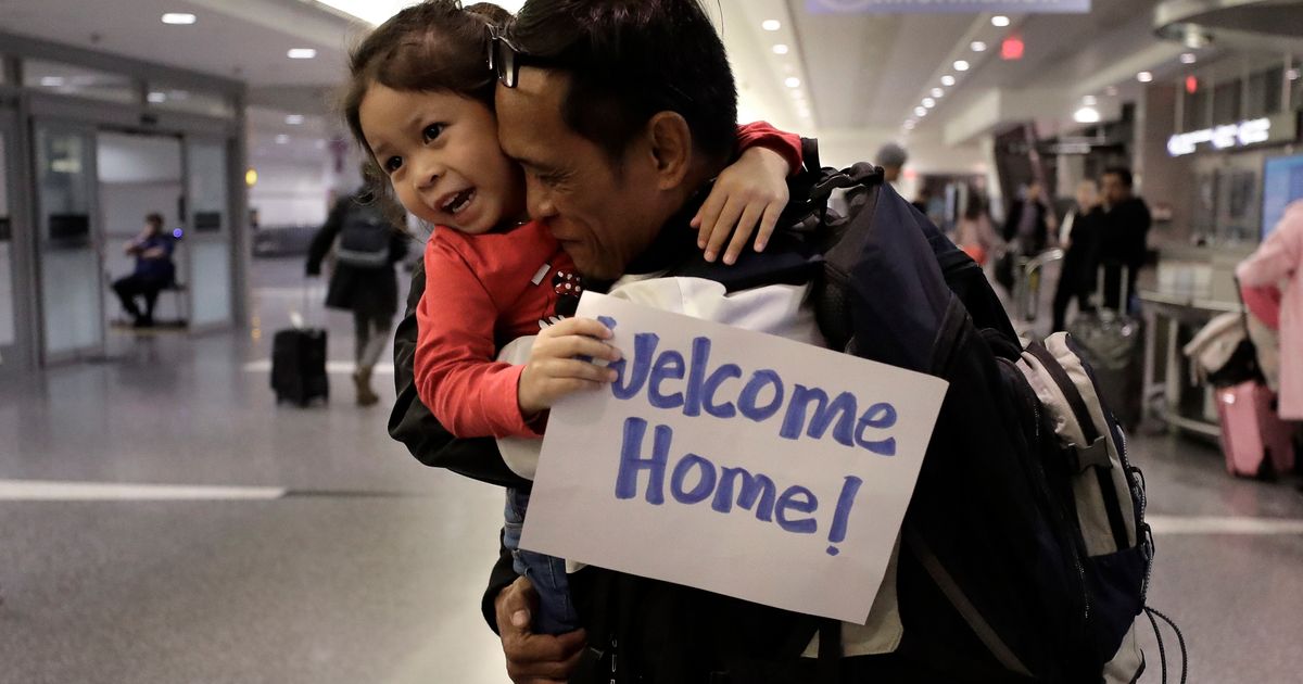 Cambodian refugee deported 2 years ago returns to US The Seattle Times