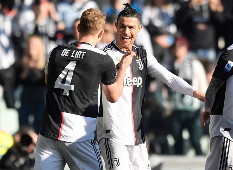 Cristiano Ronaldo scores as Juventus wins ninth straight Serie A title