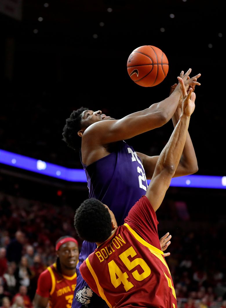 Solomon Young Scores Points Iowa State Beats Tcu 65 59 The Seattle Times