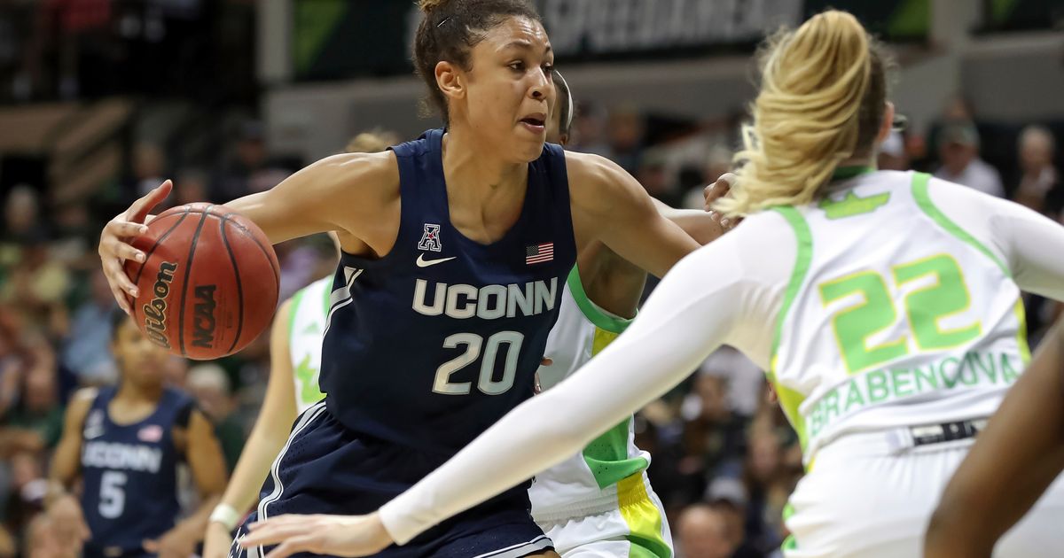 Walker, Nelson-Ododa lead No. 5 UConn over USF 67-47 | The Seattle Times