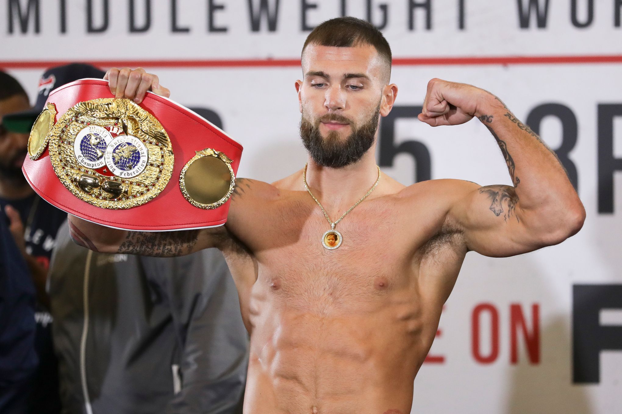 Tennessee boxing champ survives death of daughter, mother | The Seattle  Times