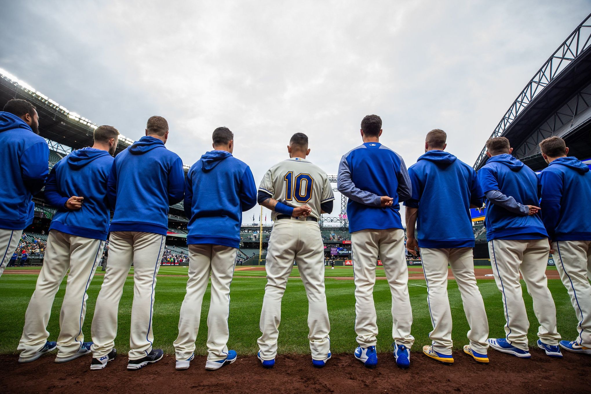 Could coronavirus force the Mariners to play their seasonopening