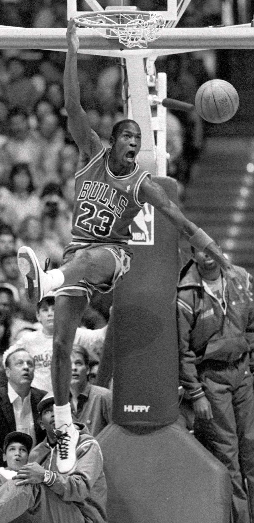 Michael Jordan competes in the 1987 NBA All-Star Slam Dunk contest in 1987. (Harley Soltes / The Seattle Times)