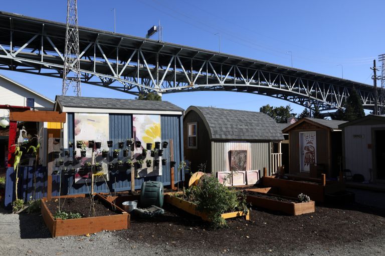 Nickelsville will stay in Northlake tiny house village until June; city agrees, citing coronavirus 
