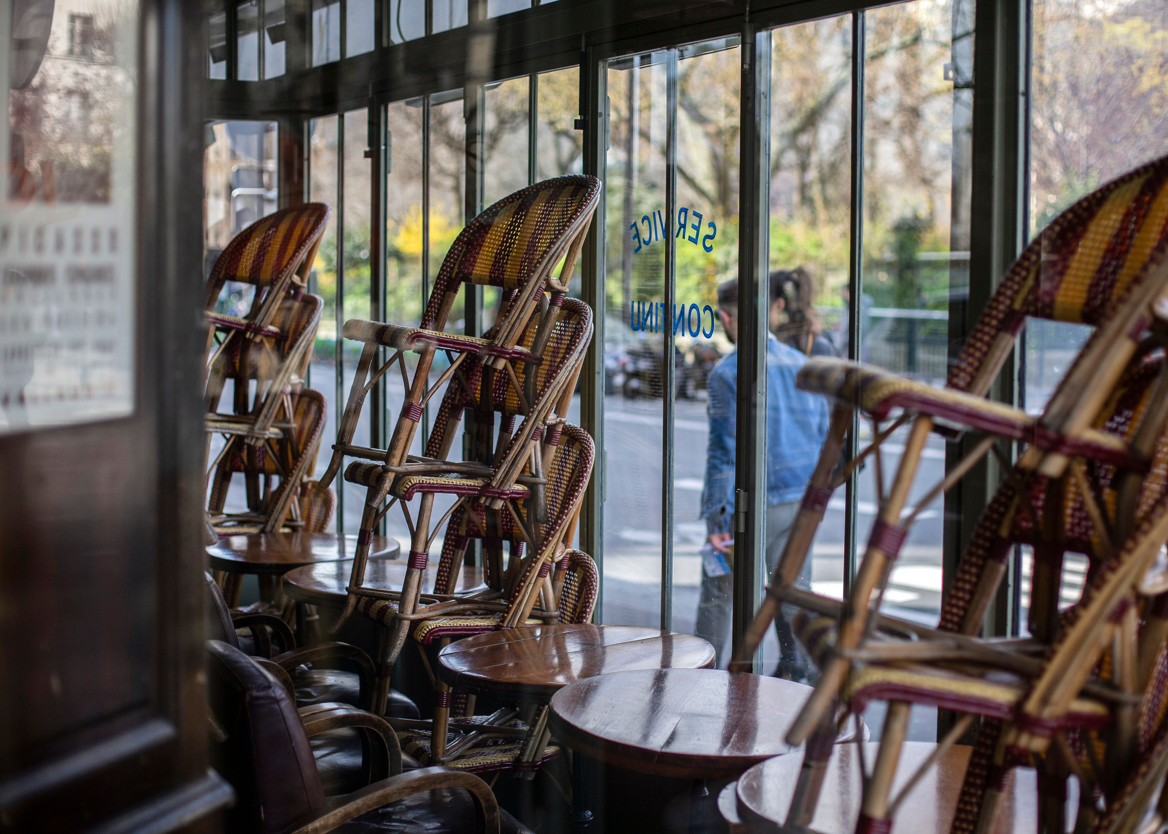 Paris without its cafes Virus shutdown hits France s core The