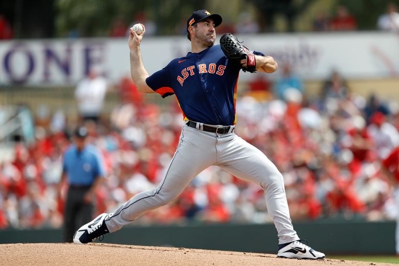 Astros ace Justin Verlander pulled from start after three innings