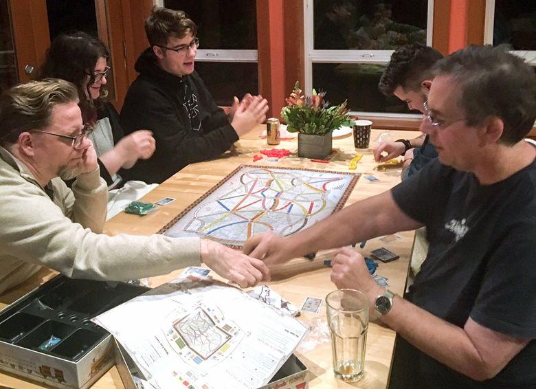 7 board games you can play online with friends while you're staying inside