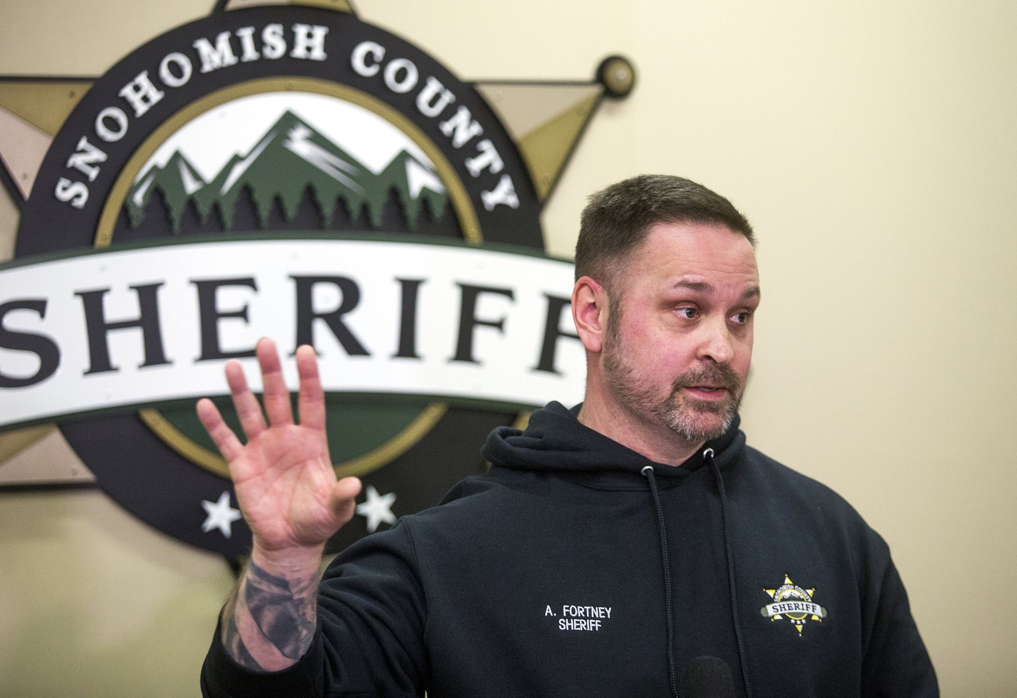 Snohomish County sheriff says he won't enforce Washington state's