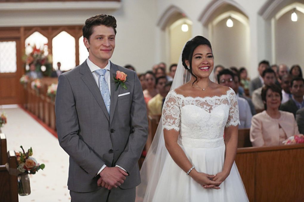 Brett Dier and Gina Rodriguez in “Jane The Virgin.” (Poppy Productions / TNS)
